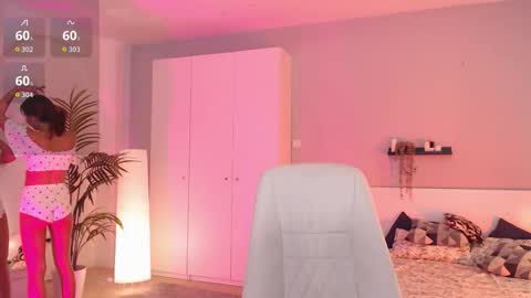 Bella online show from September 23, 1:10 am