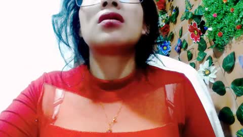 Belly online show from December 18, 7:04 am