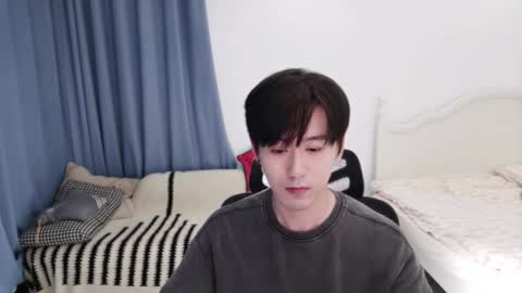 Snapshot of ben705676 chatting on September 16, 2:31 pm Ben online show from September 16, 2:31 pm