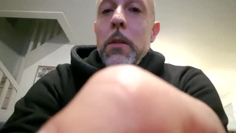 benbare13 online show from December 20, 10:39 pm