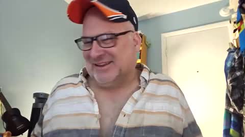 Bendavewill online show from February 7, 8:28 am