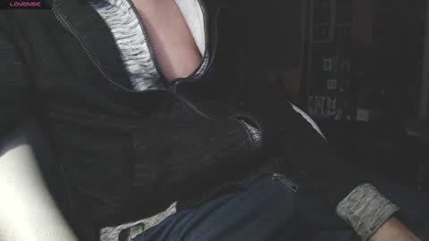 benijamin online show from November 3, 10:44 pm