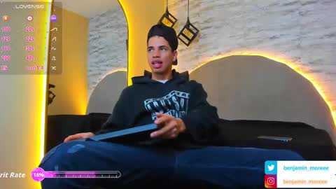 Snapshot of benjamin_more chatting on September 19, 11:36 am BENJAMIN online show from September 19, 11:36 am