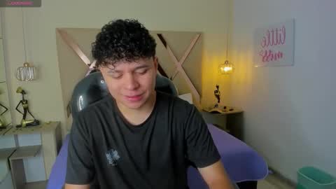 BENJAMIN online show from November 2, 7:36 pm