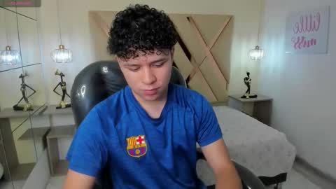 BENJAMIN online show from October 6, 8:37 pm