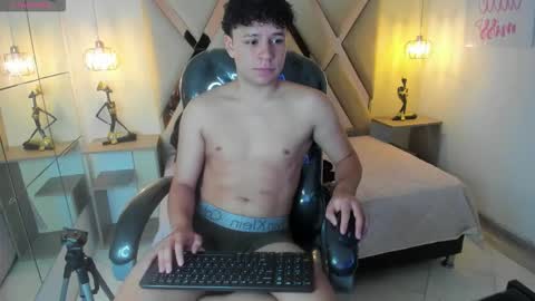 BENJAMIN online show from September 30, 8:19 pm