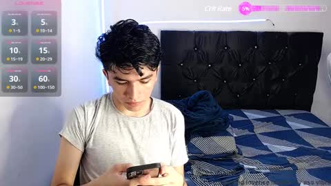 Snapshot of benji_hoter chatting on January 29, 5:02 pm Benji Hoter online show from January 29, 5:02 pm