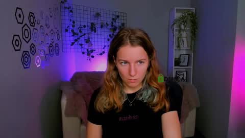 Benny online show from October 13, 11:23 am