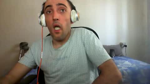 bentish online show from September 22, 8:51 am