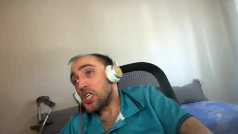 bentish online show from October 5, 9:50 am