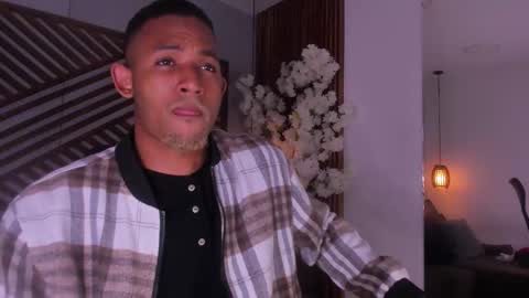 bento_fox online show from January 14, 3:36 am