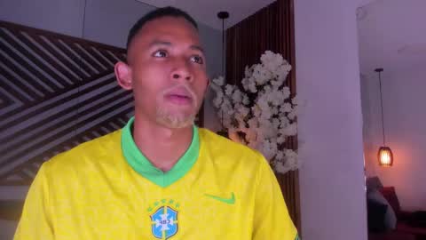 bento_fox online show from January 13, 2:41 am