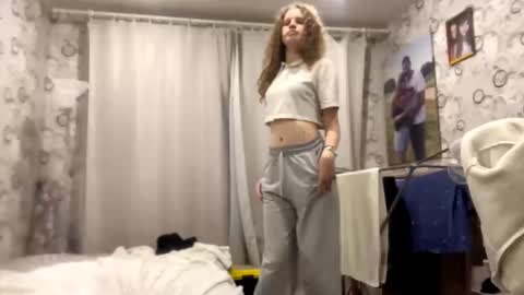 Sophia online show from November 4, 2:07 pm