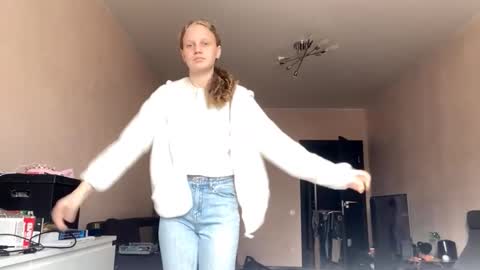 Sophia online show from September 15, 7:54 am