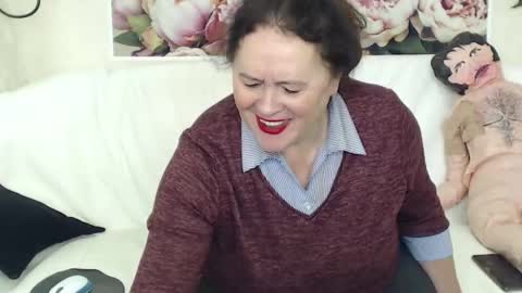 Snapshot of berryshickx chatting on February 11, 1:09 pm BerryShickX online show from February 11, 1:09 pm