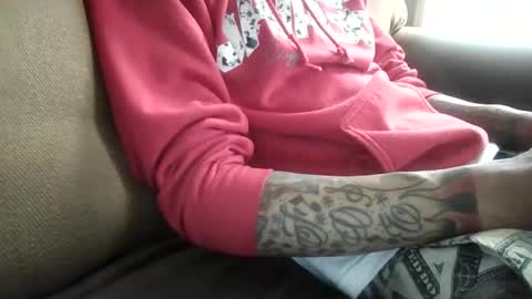 ToxicPipe757 online show from March 29, 2:40 pm