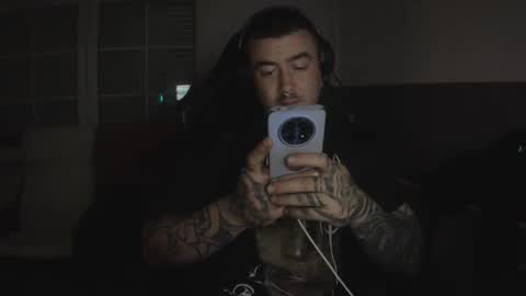 berto3389 online show from March 10, 11:51 pm