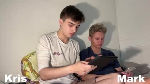 Kris and Mark online show from September 20, 8:34 pm