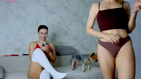 Hellen and Natali online show from April 10, 10:20 am