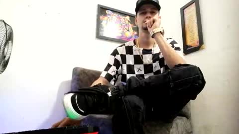 Andres online show from February 28, 11:12 pm