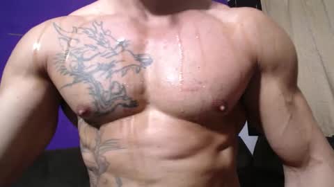 Snapshot of bestmuscle chatting on February 24, 3:12 am bestmuscle online show from February 24, 3:12 am