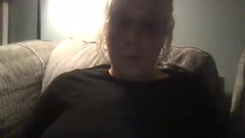 that one bitch3 online show from September 18, 1:42 am
