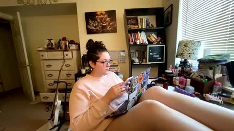 Betty Cake online show from December 16, 3:22 pm