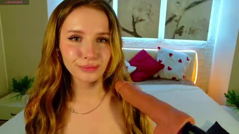 Betty online show from March 19, 8:58 pm