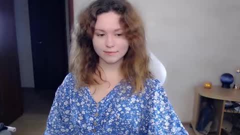 Betty online show from September 18, 8:35 pm