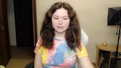 Betty online show from October 26, 5:45 pm