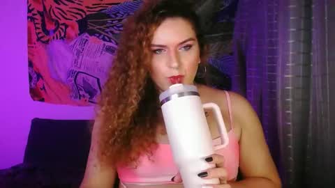 bettytaylor23 online show from February 11, 10:24 pm