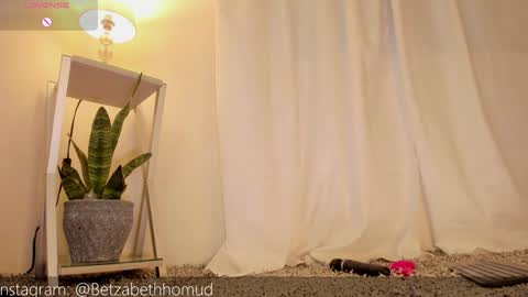 betzabeth_homudr online show from December 14, 3:39 am