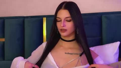 Beverly online show from March 3, 6:26 pm