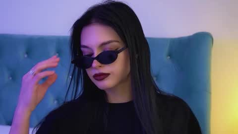 Beverly online show from February 28, 11:03 am