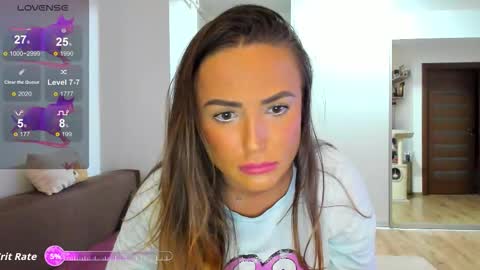   BeyonceDoll       Twitter DollBeyonce    online show from September 9, 6:08 pm