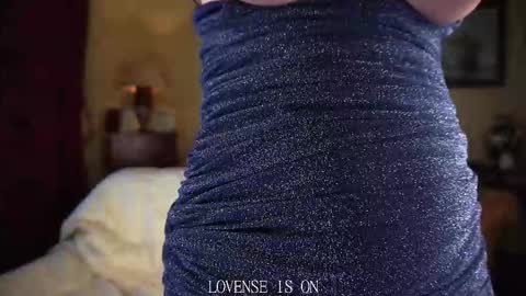 Eliz online show from March 27, 8:26 am