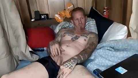 bharv69926743 online show from October 4, 7:17 am