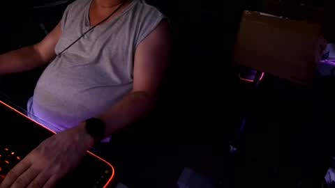 Redmoon online show from July 12, 6:38 am