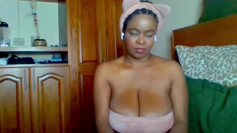 bianca ebony online show from February 6, 9:49 pm