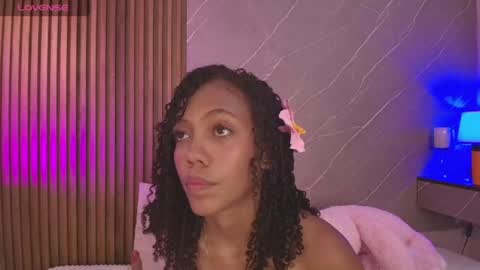 biancaa__18 online show from July 6, 7:27 pm