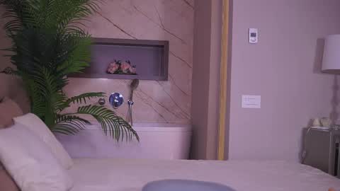 Bianca online show from March 24, 2:12 pm