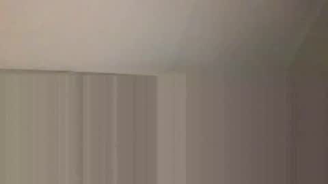 Snapshot of bibaby_ellie_ chatting on December 3, 11:51 pm Ellie online show from December 3, 11:51 pm