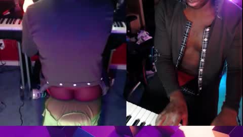 BicepsandFrot online show from January 10, 7:03 am