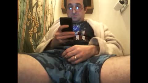 Snapshot of bidaddy5959 chatting on January 14, 4:57 am bidaddy5959 online show from January 14, 4:57 am