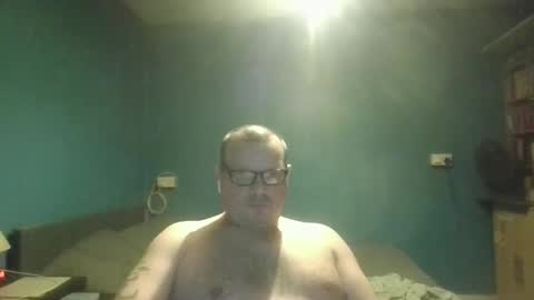 bigdan1986 online show from February 14, 6:43 pm