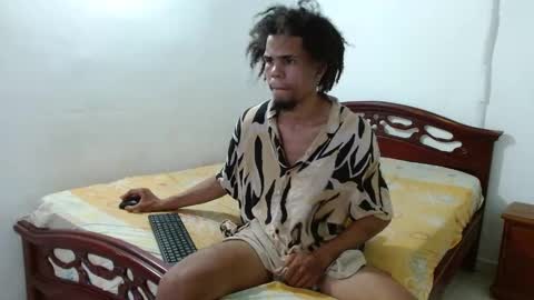 Snapshot of big_boy_lee chatting on September 10, 10:22 pm Camilo online show from September 10, 10:22 pm