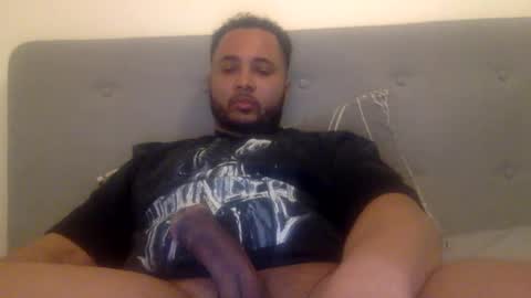 Snapshot of big_daddy333 chatting on March 10, 7:07 pm big_daddy333 online show from March 10, 7:07 pm