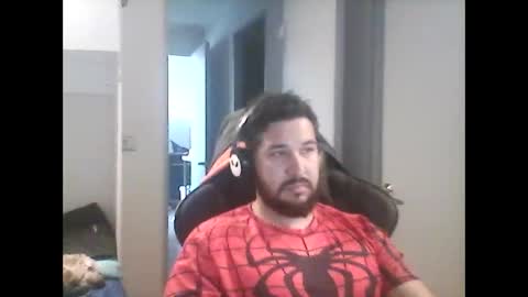 latinBoyHuge online show from April 2, 5:20 pm