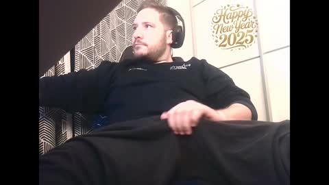 bigbroly88 online show from January 2, 5:24 am