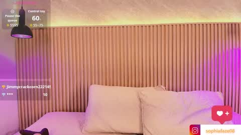 Tell me Sophia  online show from December 15, 8:38 pm